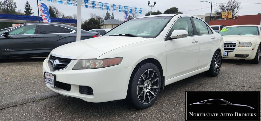 2005 Acura TSX Sedan FWD with Navigation