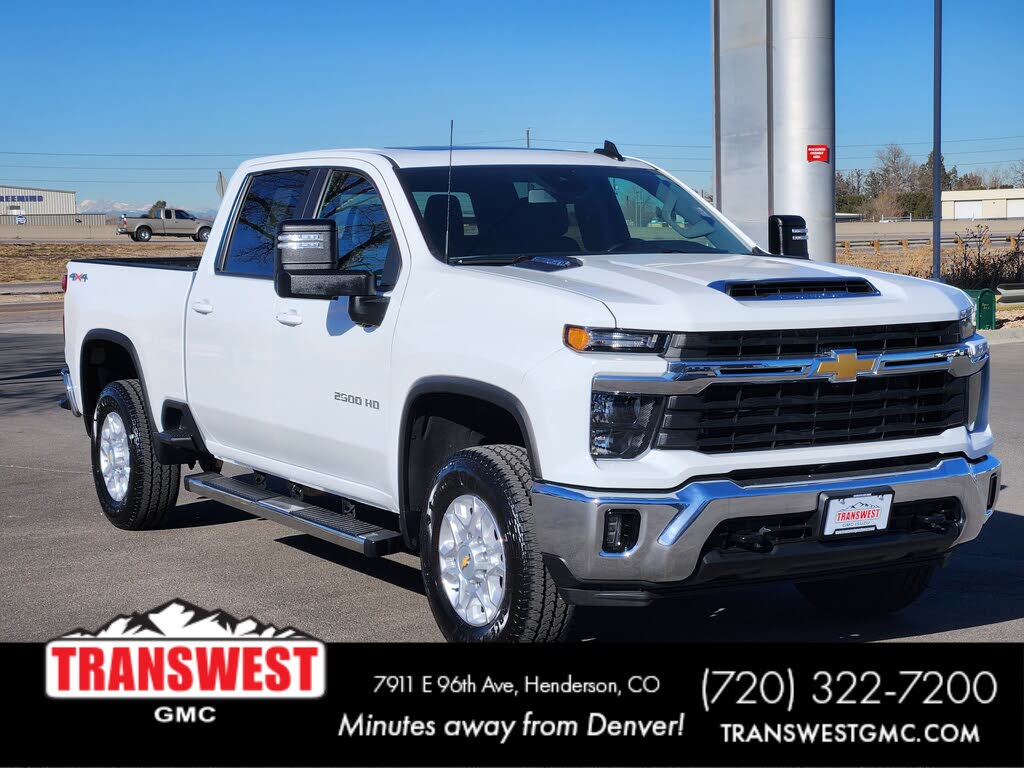 2024 Chevrolet Silverado 2500HD LT Crew Cab 4WD