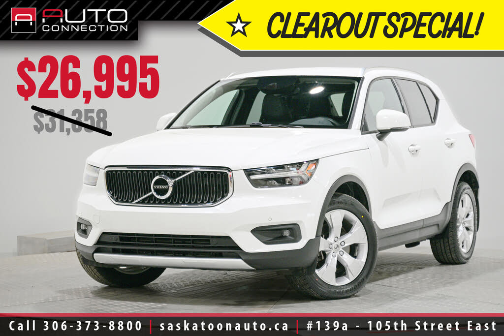 2021 Volvo XC40 T4 Momentum AWD
