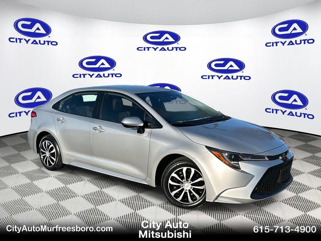 2022 Toyota Corolla LE FWD