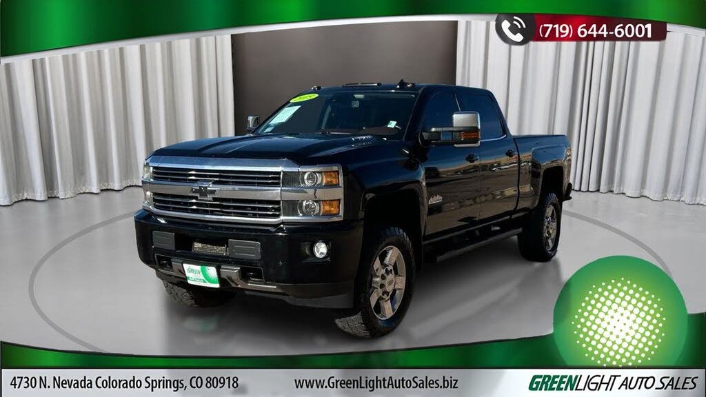 2015 Chevrolet Silverado 2500HD High Country Crew Cab 4WD