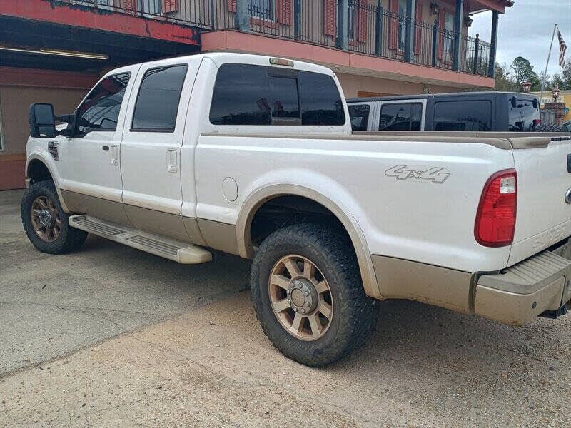 2010 Ford F-250 Super Duty King Ranch Crew Cab SB 4WD