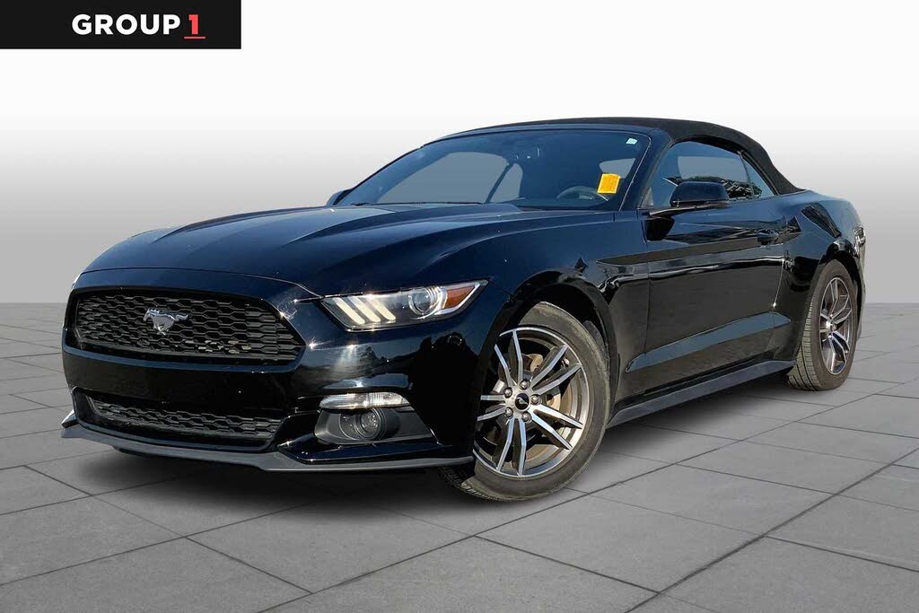 2017 Ford Mustang EcoBoost Premium Convertible RWD