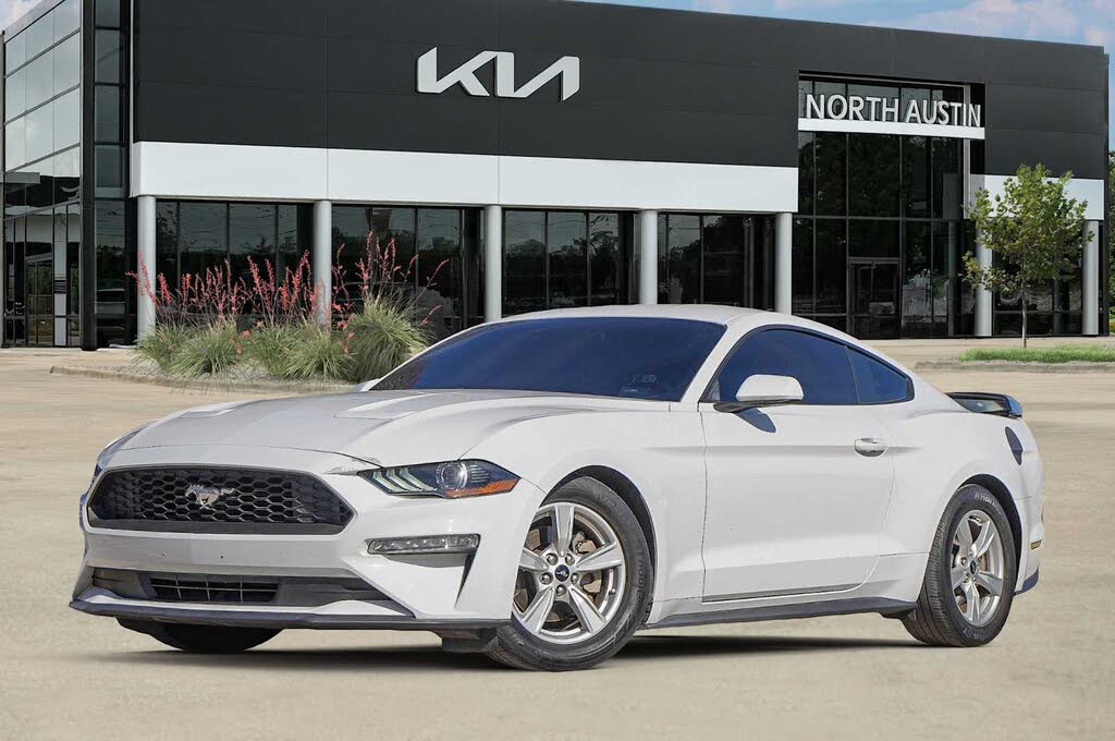 2020 Ford Mustang EcoBoost Coupe RWD