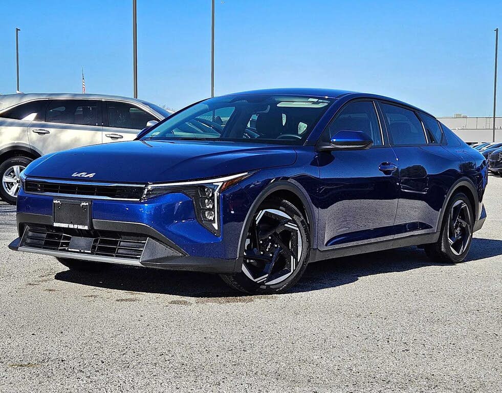 2025 Kia K4 EX FWD