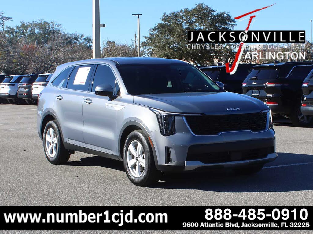 2025 Kia Sorento LX FWD