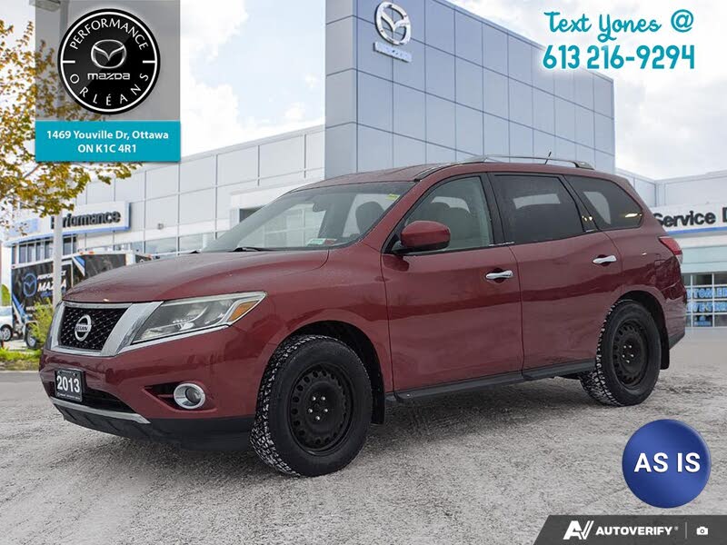 Nissan Pathfinder SV 4WD 2013