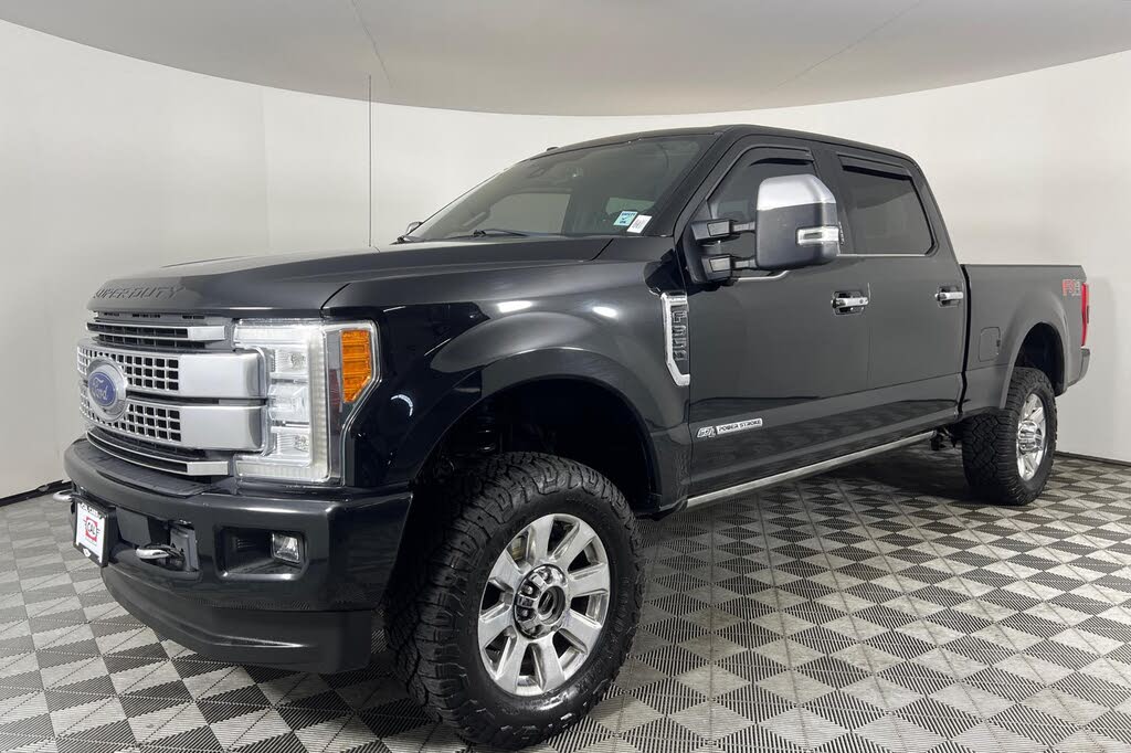 2018 Ford F-350 Super Duty Platinum Crew Cab 4WD