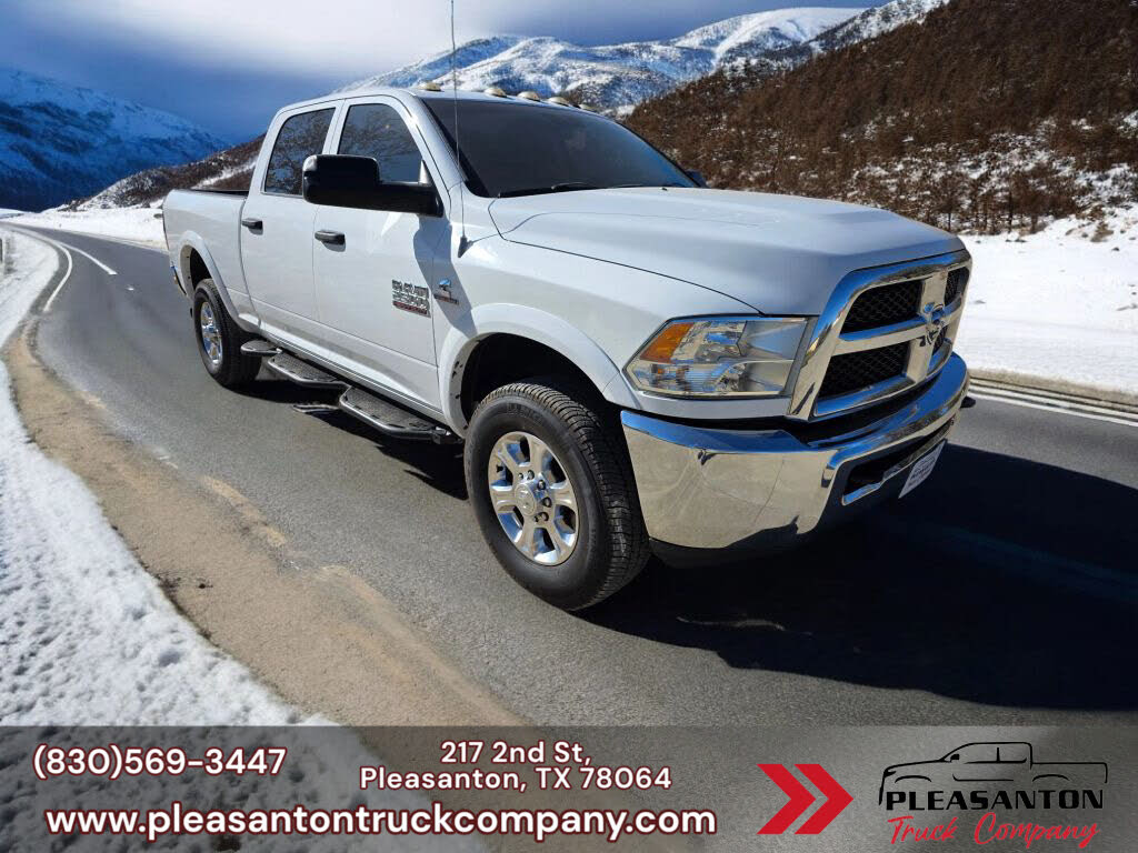 2017 RAM 2500 Tradesman Crew Cab 4WD