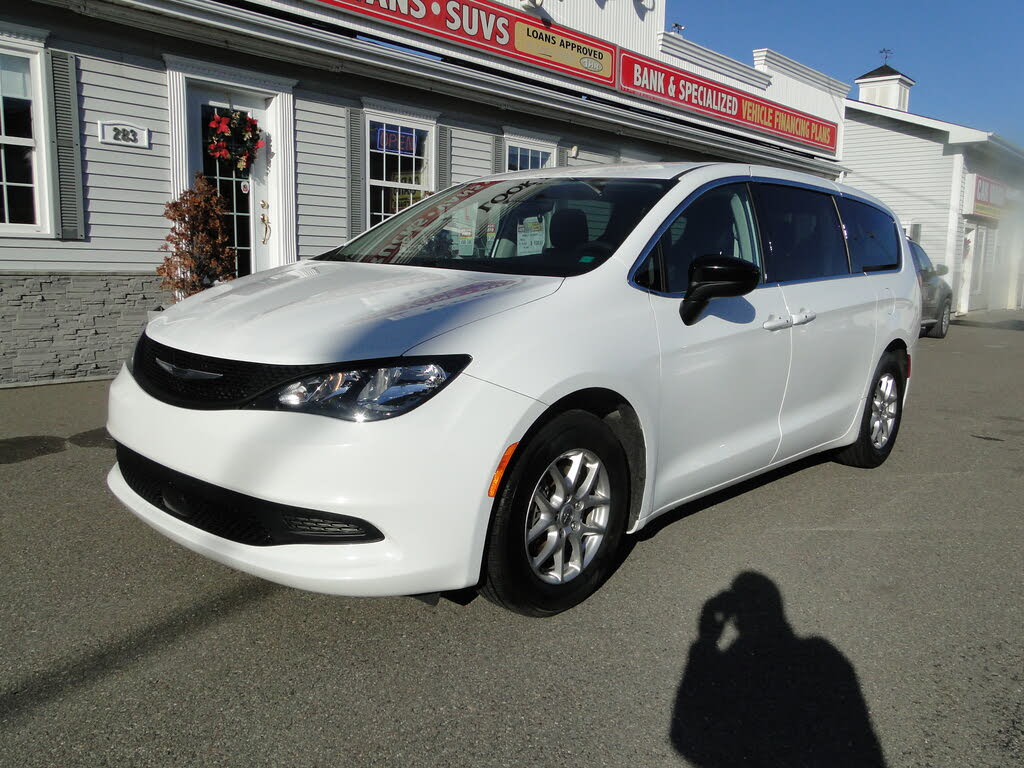 2024 Chrysler Grand Caravan SXT FWD