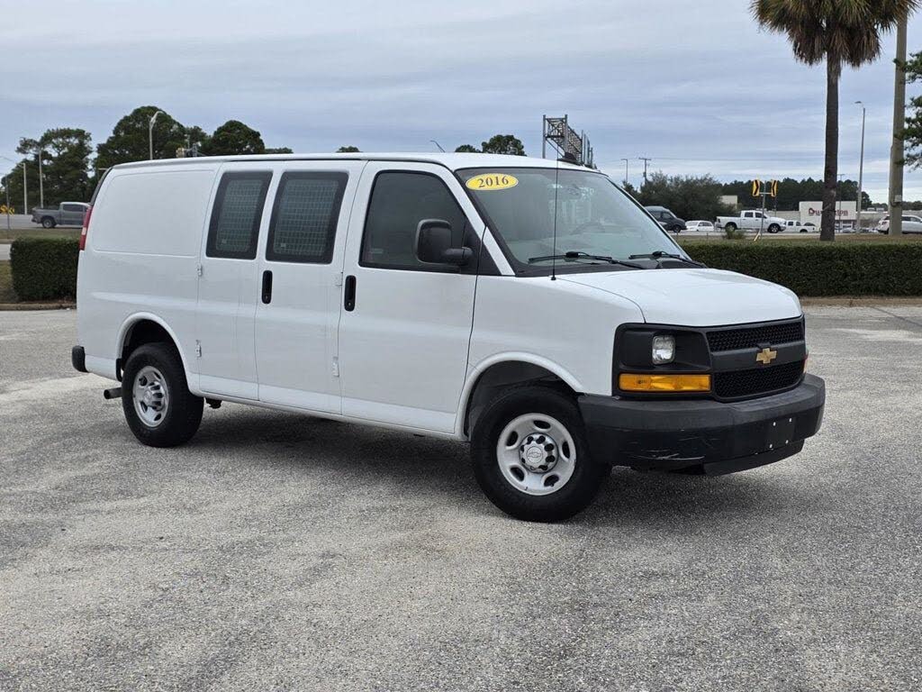 2016 Chevrolet Express Cargo 2500 RWD