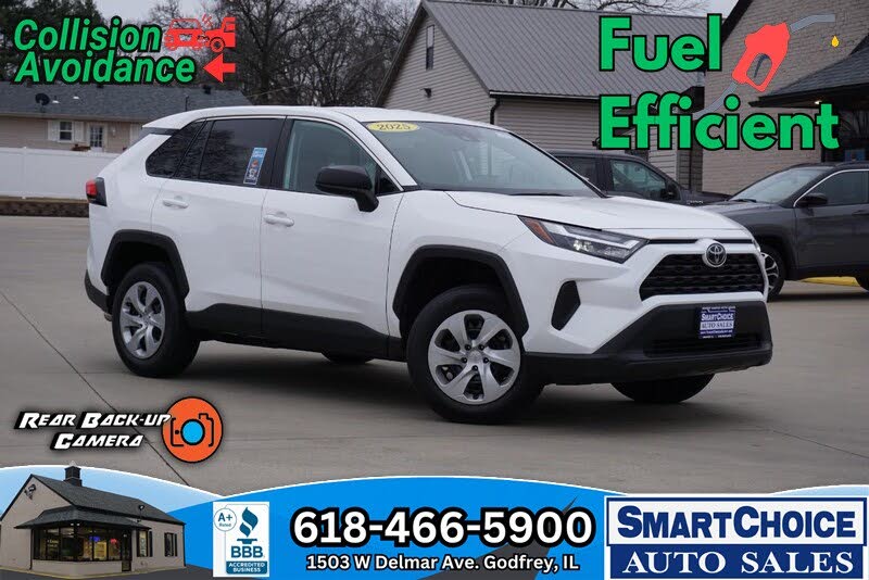 2025 Toyota RAV4 LE FWD