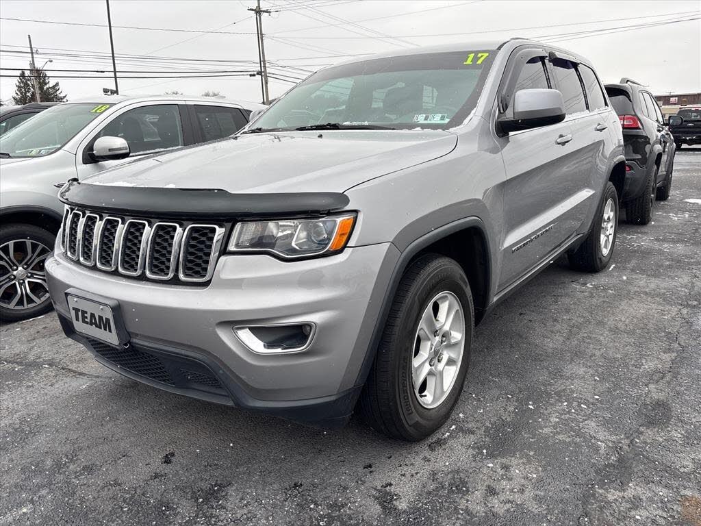 2017 Jeep Grand Cherokee Laredo 4WD