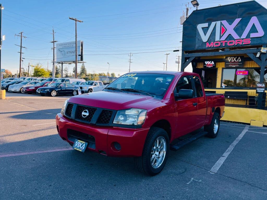 2005 Nissan Titan XE King Cab 2WD