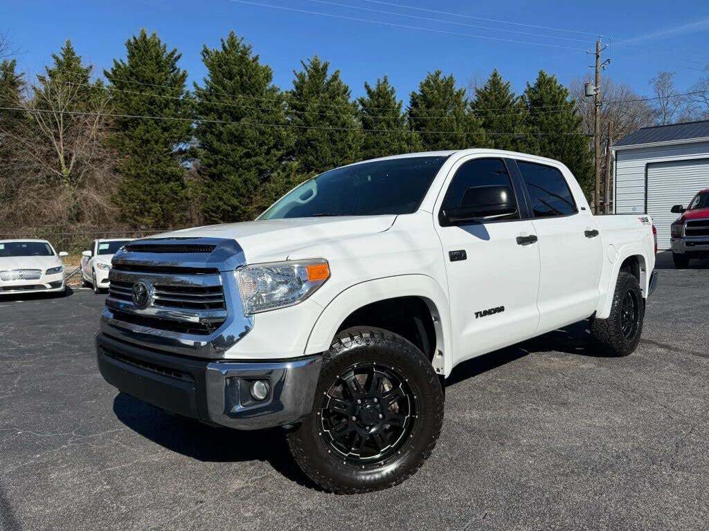 2017 Toyota Tundra TRD Pro CrewMax 5.7L FFV 4WD