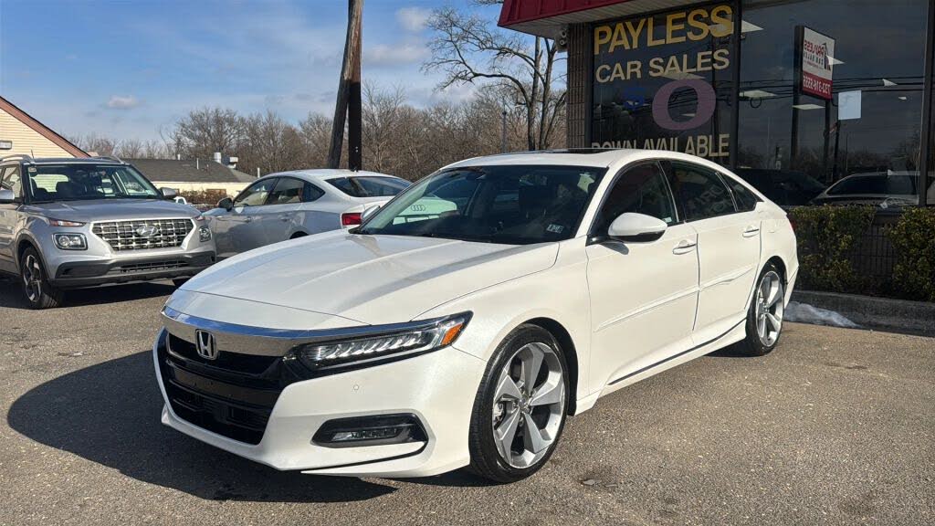 2018 Honda Accord 2.0T Touring FWD