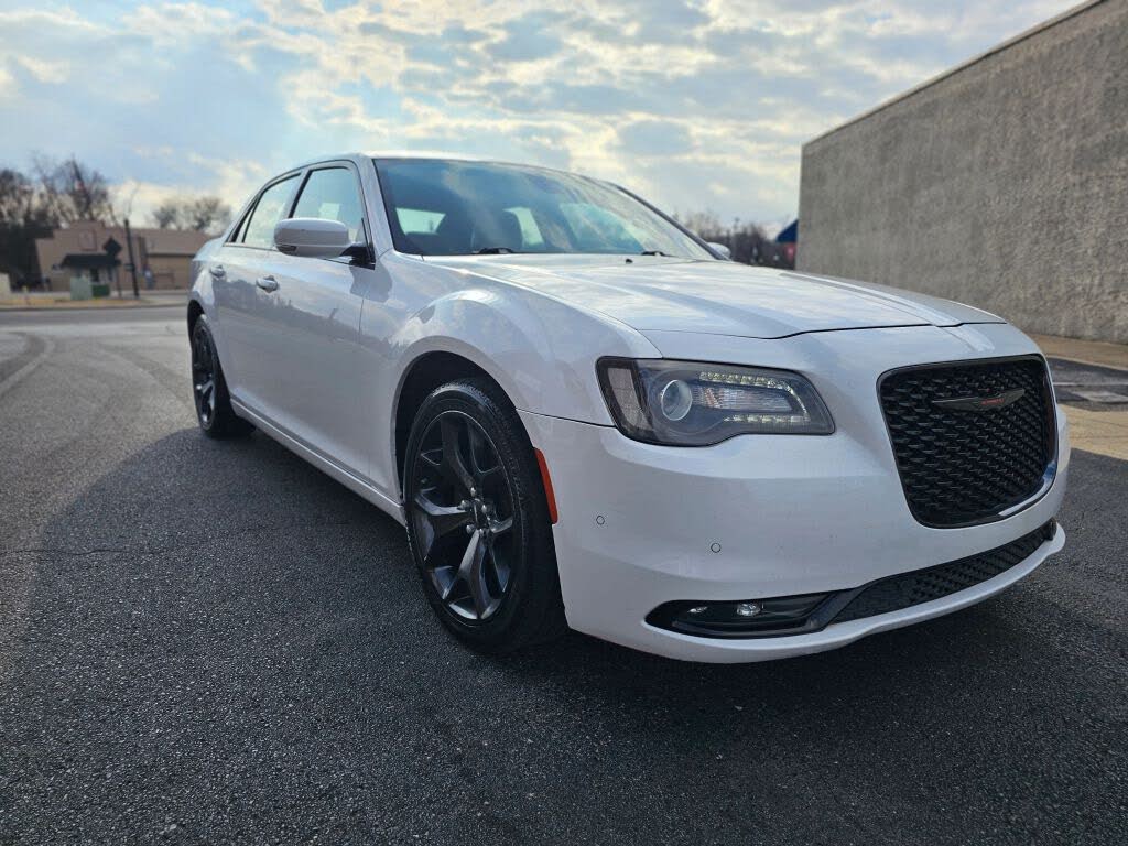 2021 Chrysler 300 S V6 RWD