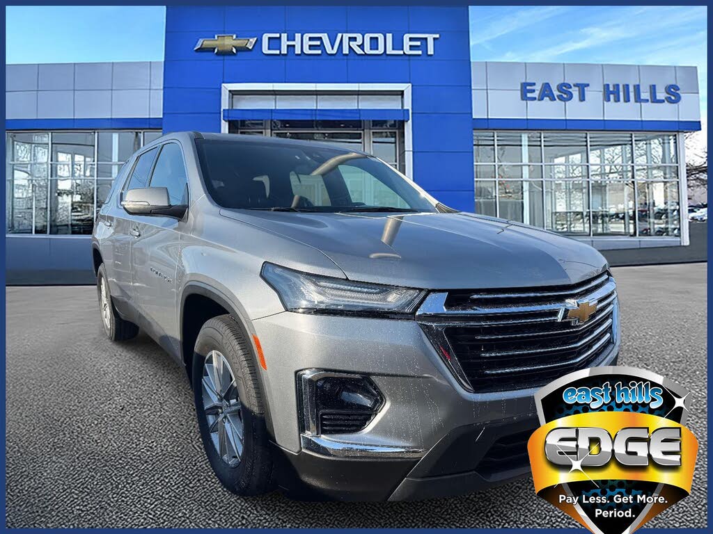 2023 Chevrolet Traverse LT Leather AWD