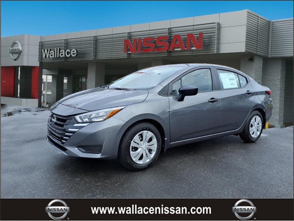 2025 Nissan Versa S FWD