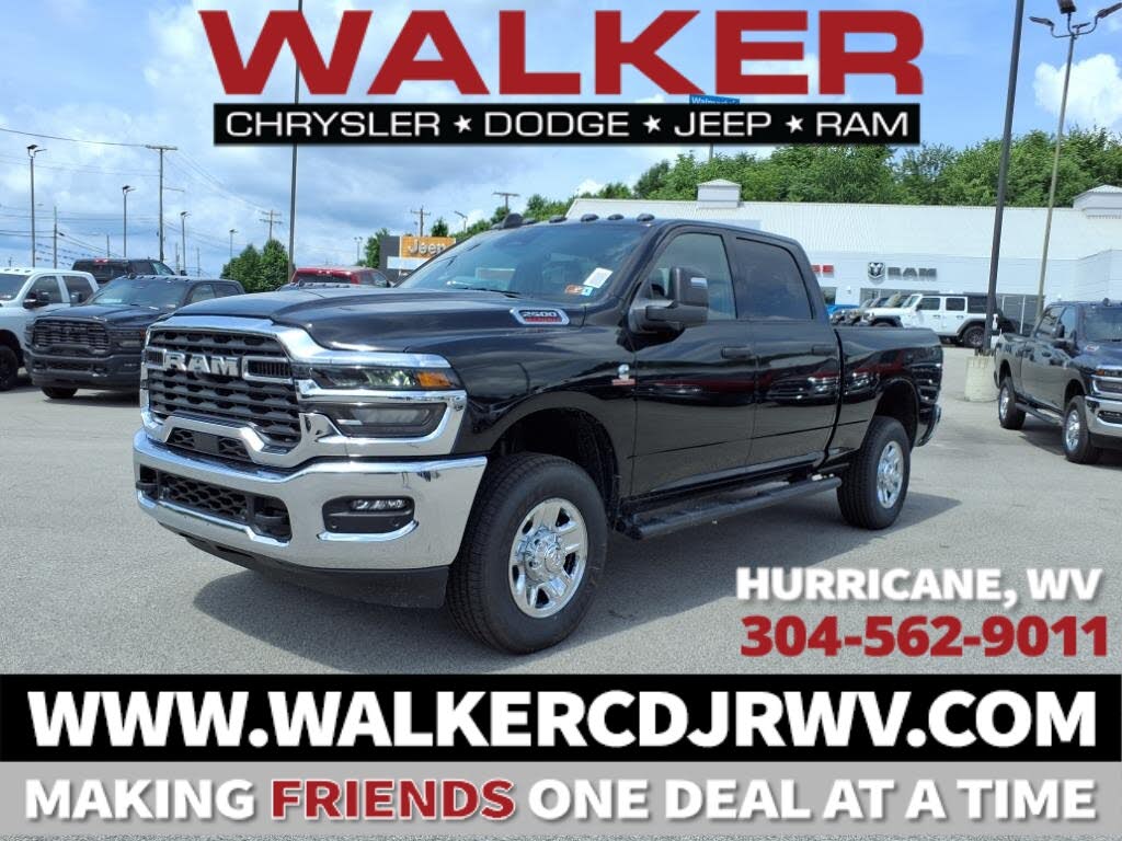 2025 RAM 2500 Tradesman Crew Cab 4WD