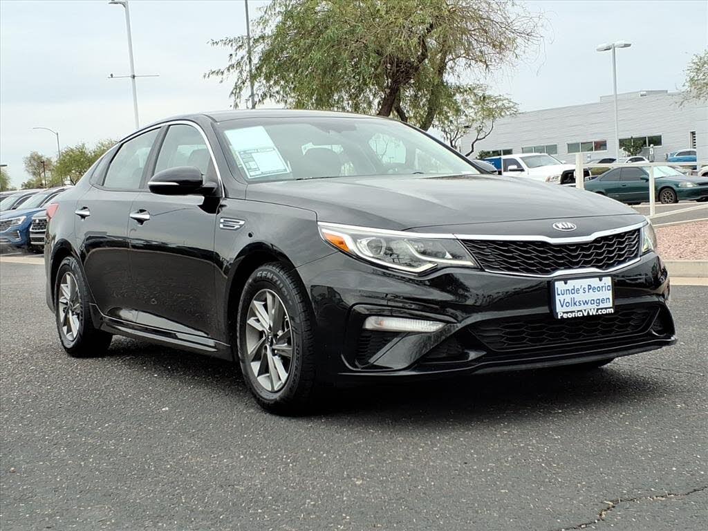 2019 Kia Optima LX FWD