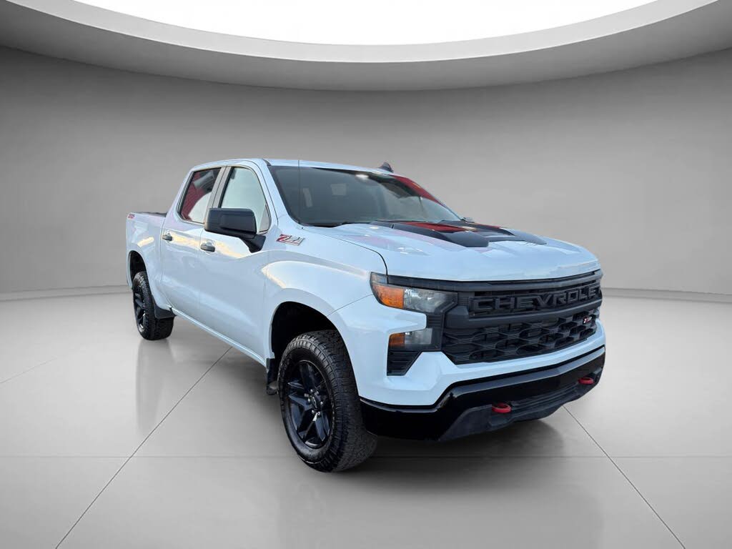 2023 Chevrolet Silverado 1500 Custom Trail Boss Crew Cab 4WD