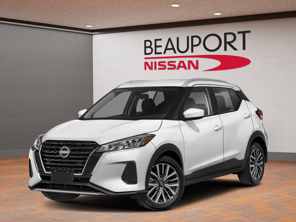 Nissan Kicks SV FWD 2025