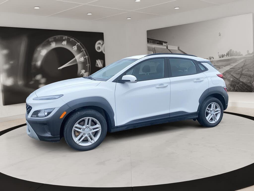 Hyundai Kona Essential AWD 2022