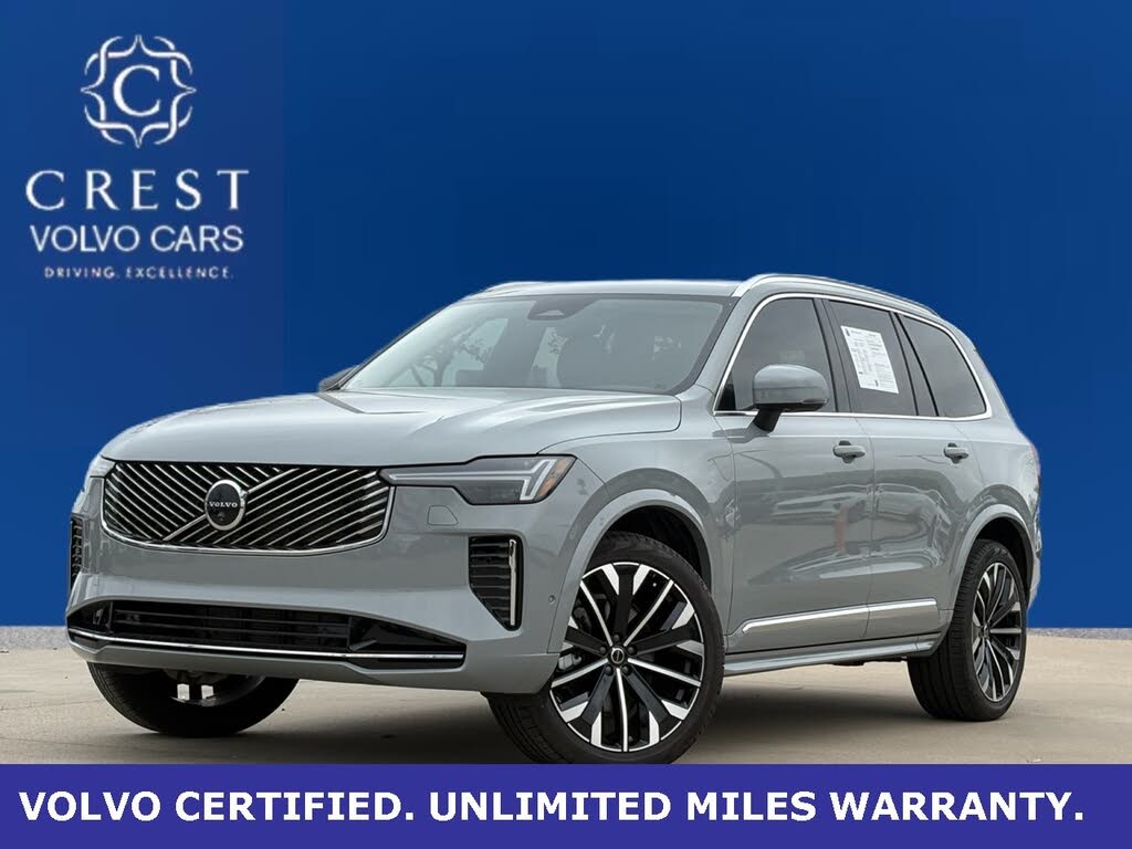 2025 Volvo XC90 B6 Plus Bright Theme 7-Passenger AWD