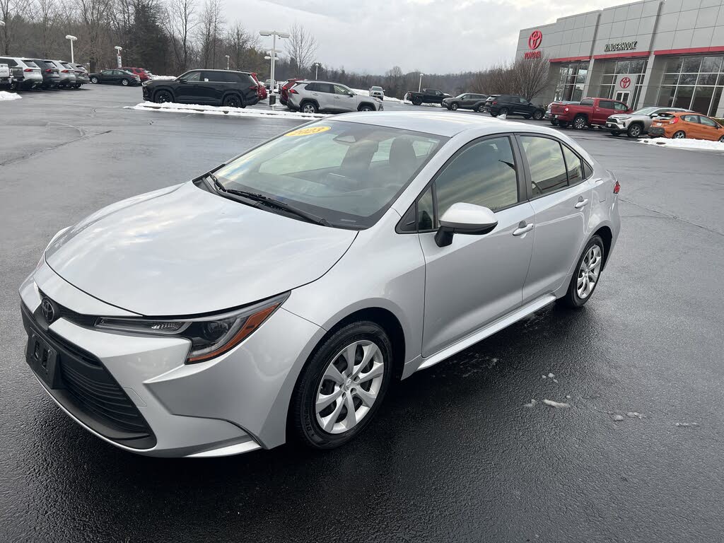 2023 Toyota Corolla LE FWD