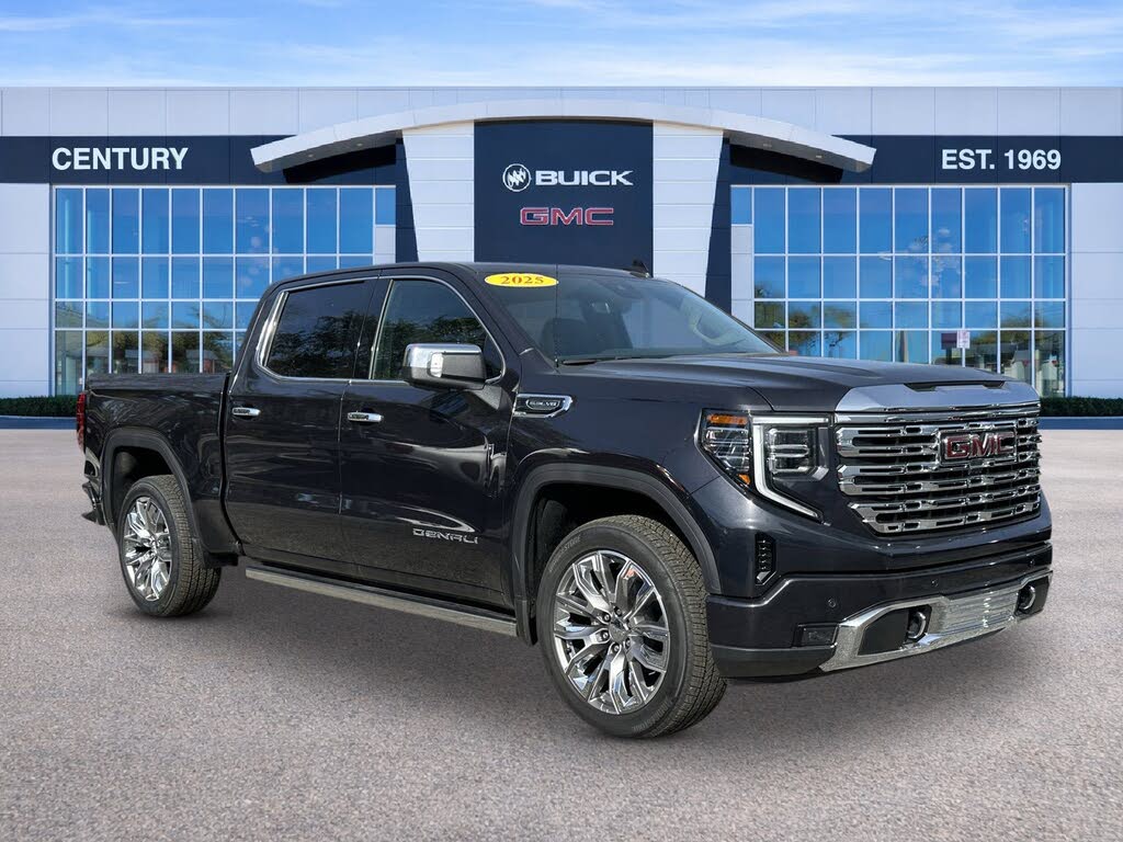 2025 GMC Sierra 1500 Denali Crew Cab 4WD