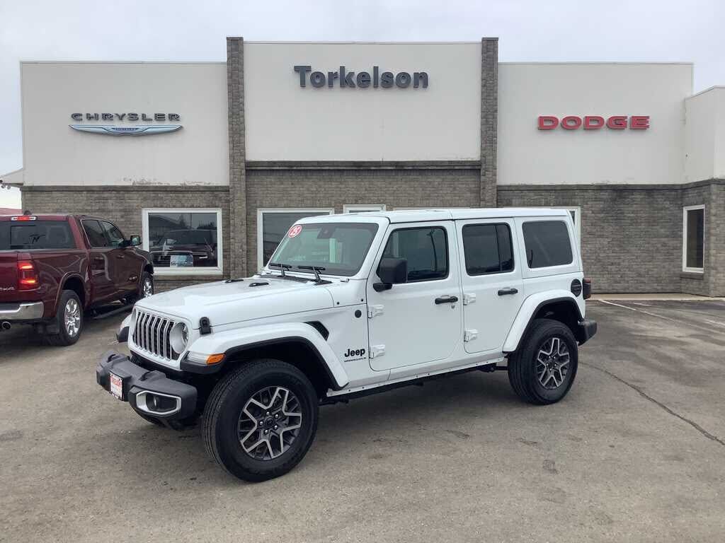 2025 Jeep Wrangler Sahara 4-Door 4WD