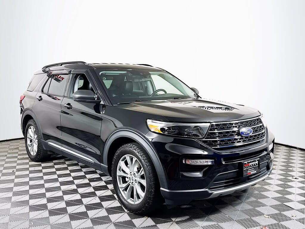 2020 Ford Explorer XLT RWD