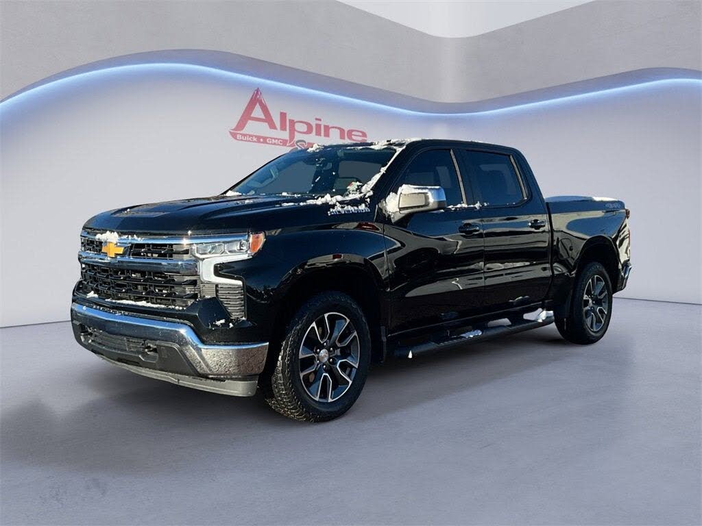 2024 Chevrolet Silverado 1500 LT Crew Cab 4WD