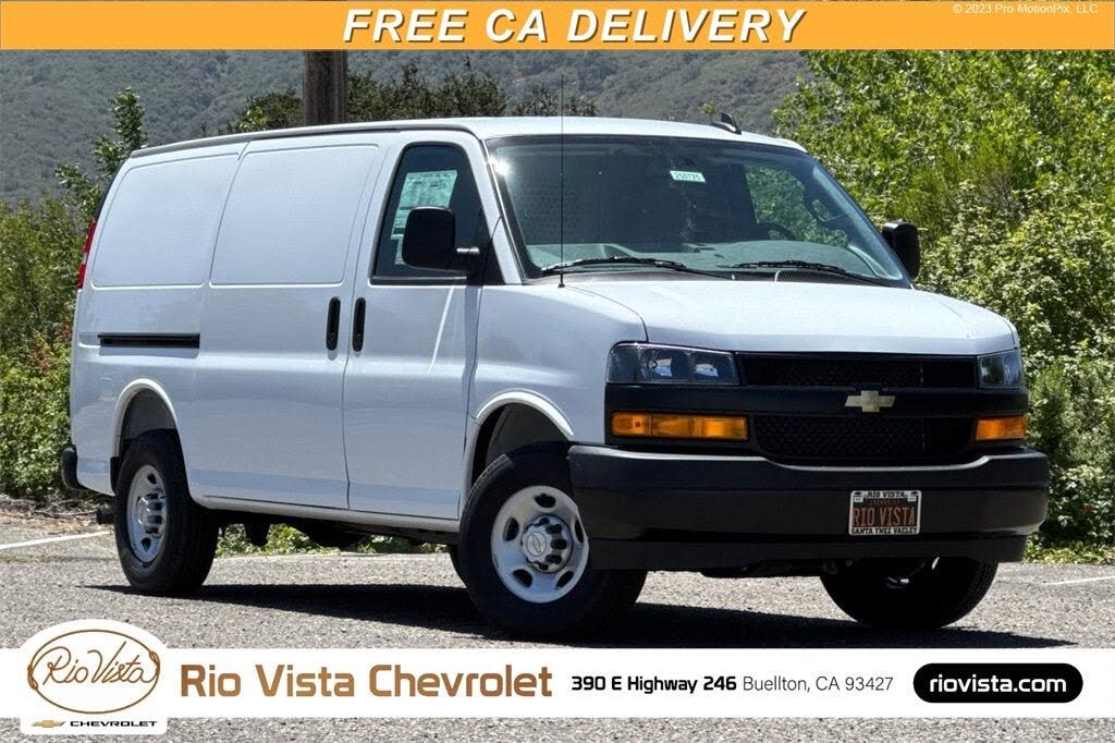 2025 Chevrolet Express Cargo 2500 RWD