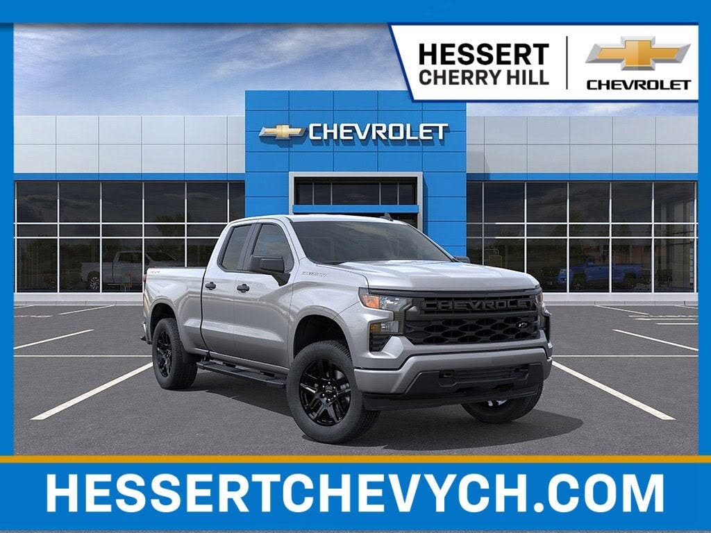2026 Chevrolet Silverado 1500 Custom Double Cab 4WD