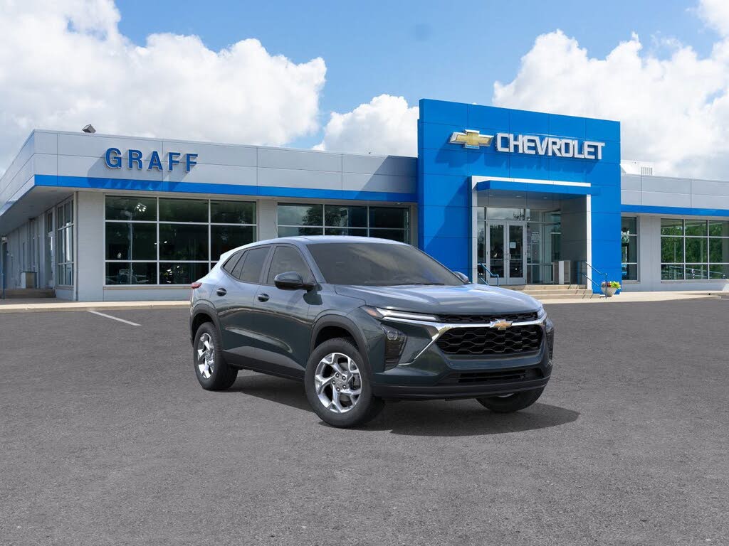 2026 Chevrolet Trax LS FWD