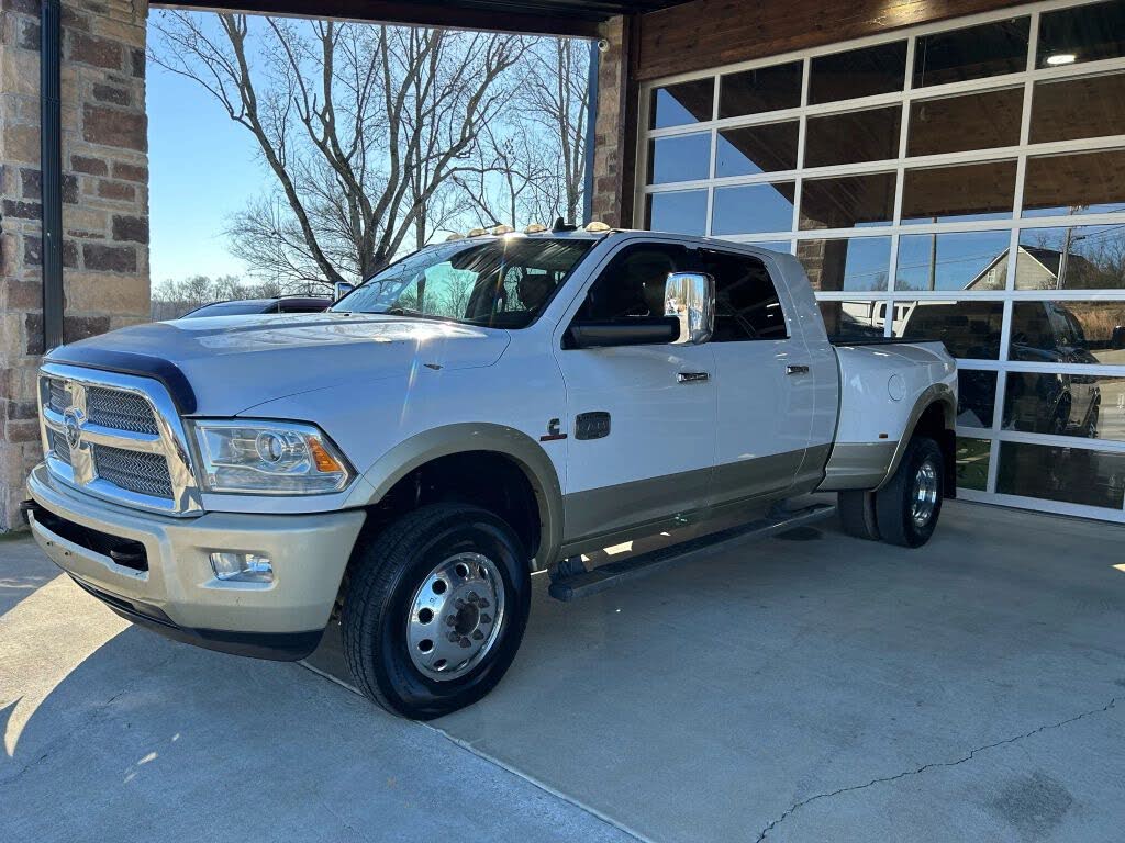 2015 RAM 3500 Laramie Longhorn Mega Cab DRW 4WD
