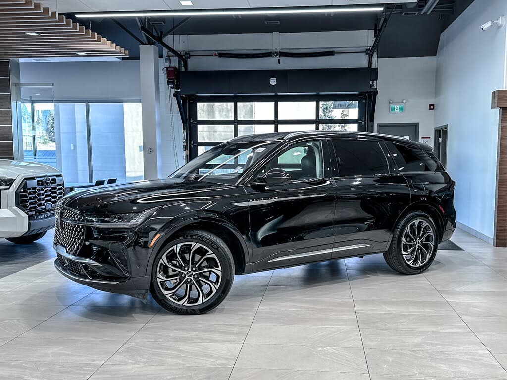 2024 Lincoln Nautilus Reserve AWD