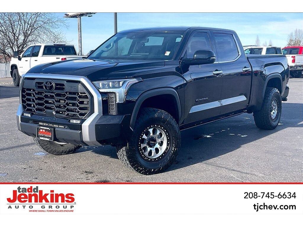 2022 Toyota Tundra Limited CrewMax Cab LB 4WD