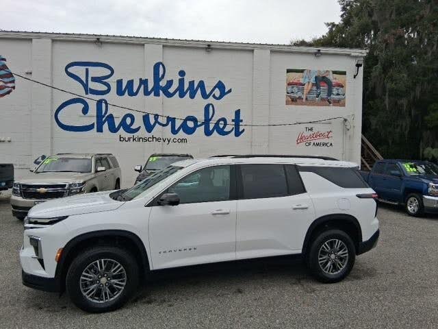 2026 Chevrolet Traverse LT FWD