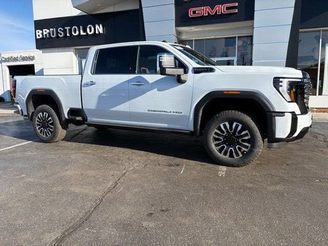 2026 GMC Sierra 2500HD Denali Ultimate Crew Cab 4WD