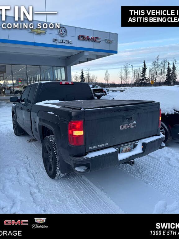 2018 GMC Sierra 1500 Base Double Cab 4WD