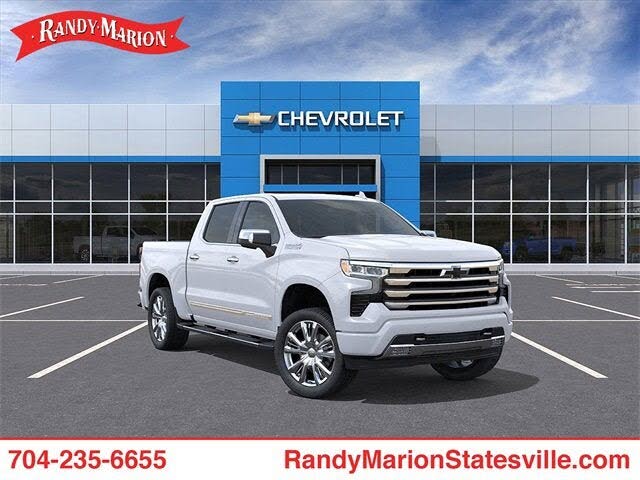 2026 Chevrolet Silverado 1500 High Country Crew Cab 4WD