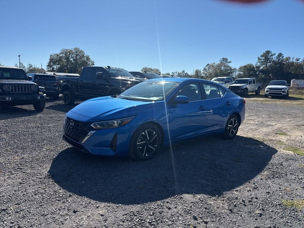 2024 Nissan Sentra SV FWD