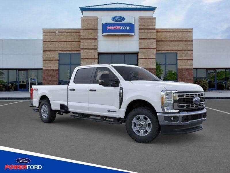 2026 Ford F-350 Super Duty XLT Crew Cab 4WD