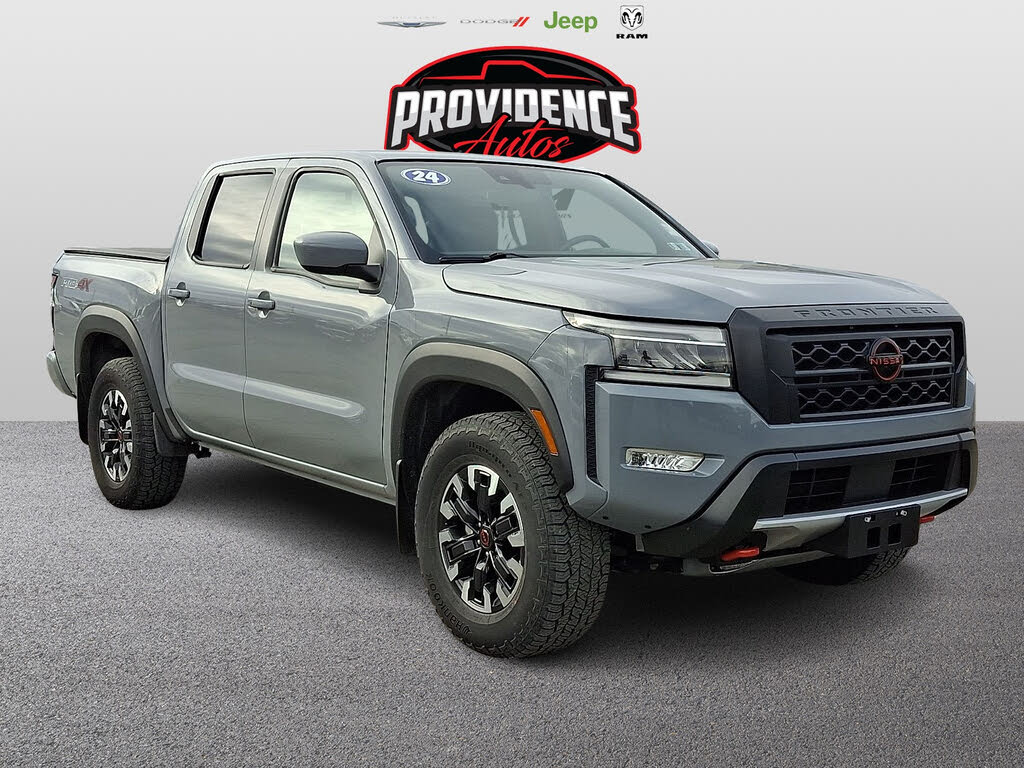 2024 Nissan Frontier PRO-4X Crew Cab 4WD