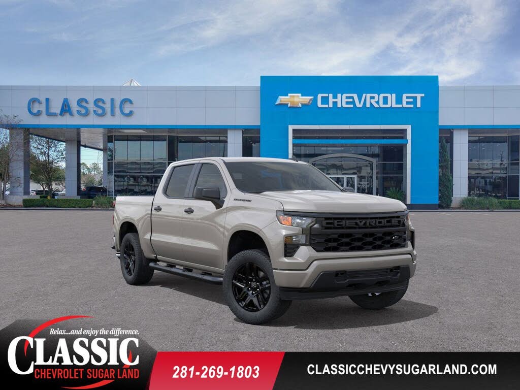 2026 Chevrolet Silverado 1500 Custom Crew Cab 4WD