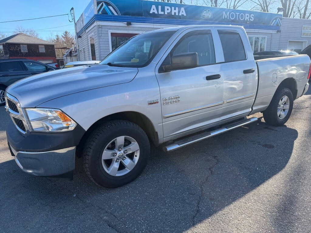 2014 RAM 1500 Express Quad Cab 4WD