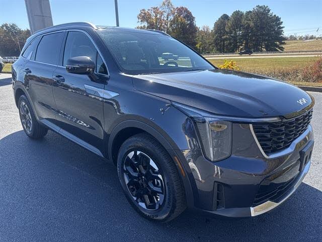 2026 Kia Sorento S FWD